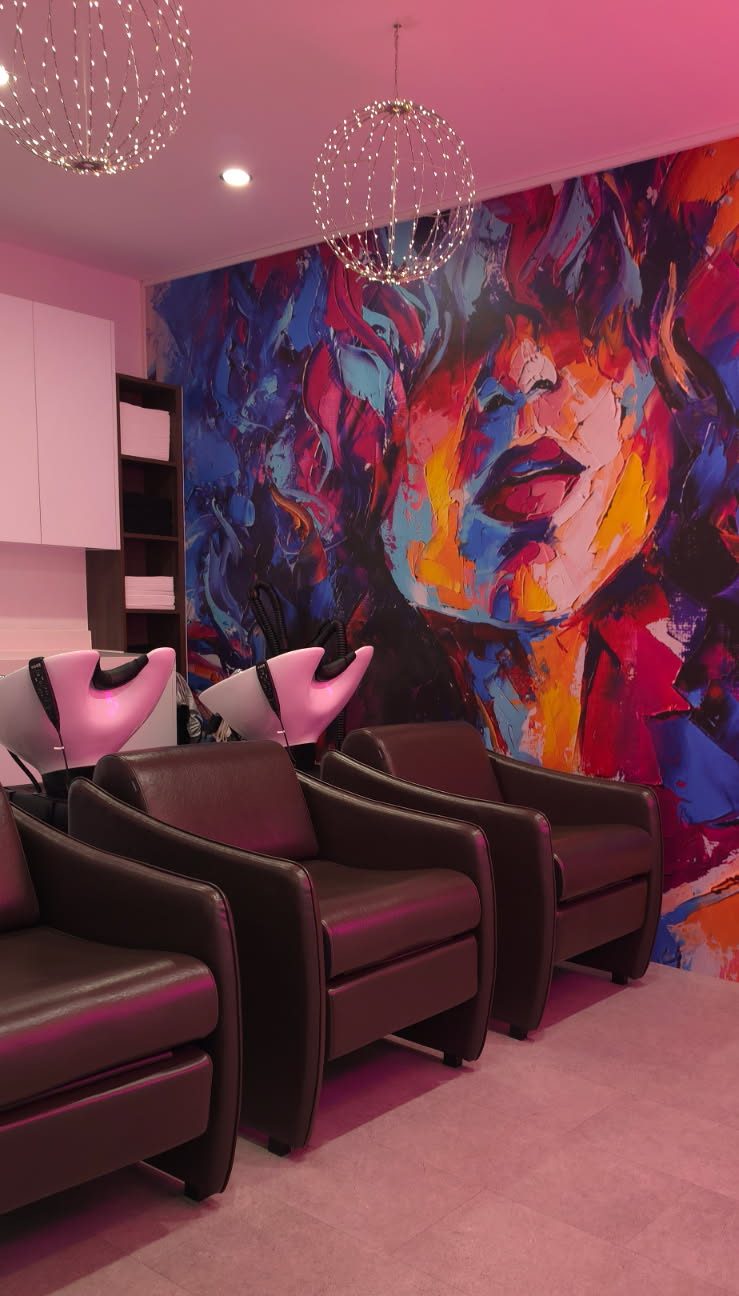 Aoki Hair salon wash bay